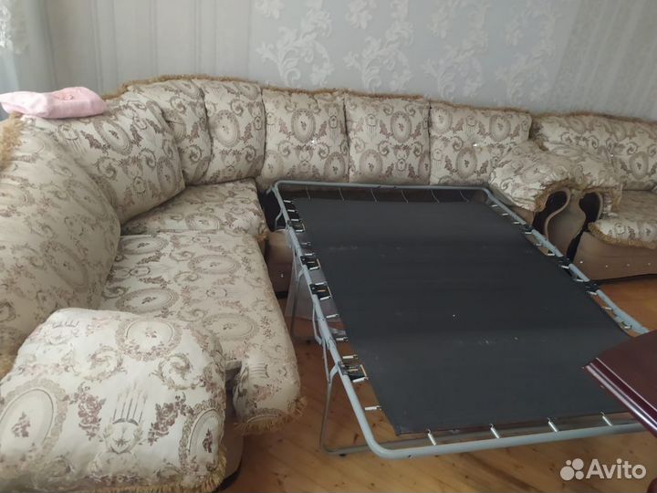Угловой диван бу