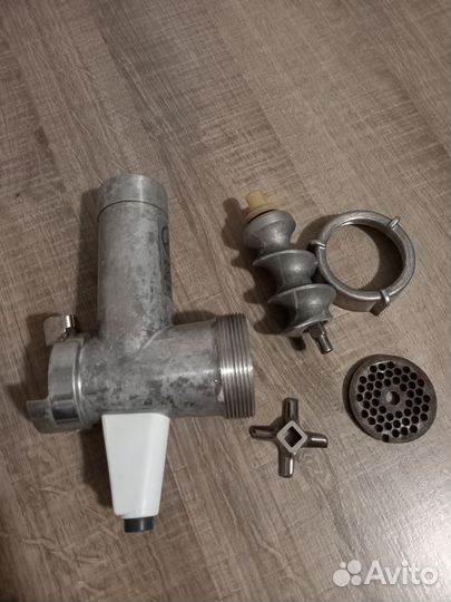 Кухонный комбайн Bosch MUM 4406 на запчасти