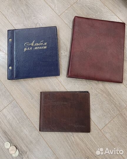 Альбомы для монет хорошее состояние