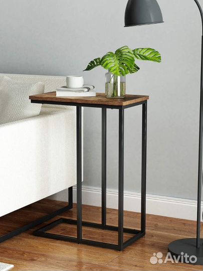 Столик прикроватный кофейный столик