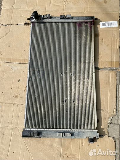 Радиатор охлаждения мицубиси лансер