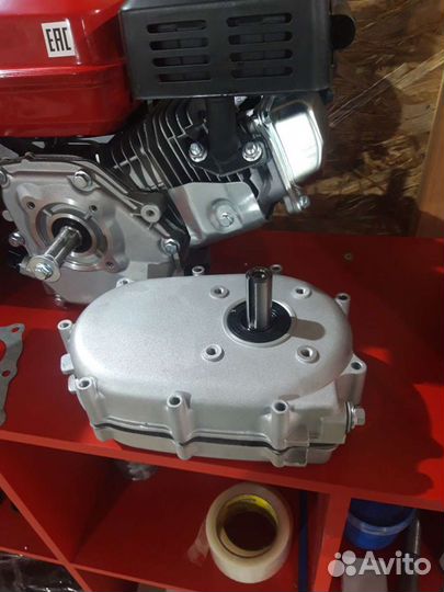 Понижающий редуктор с автоматичиским сцеплением