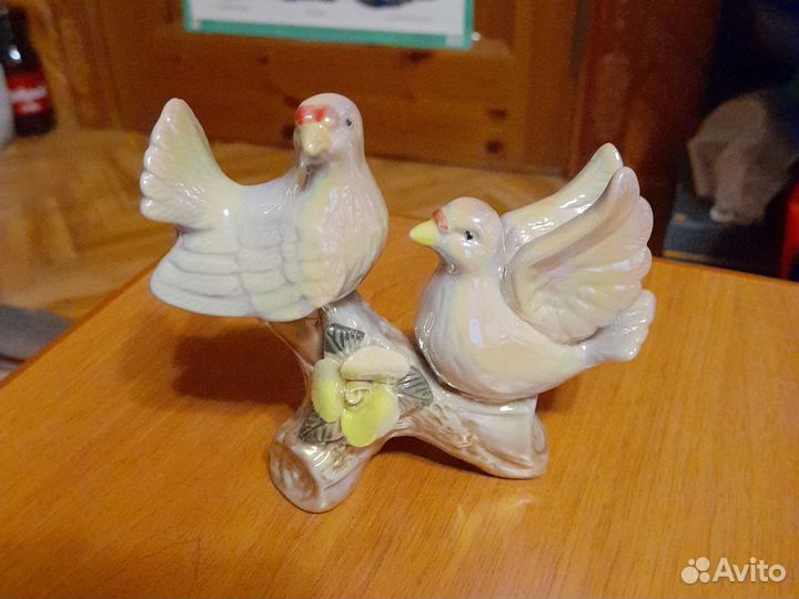 Статуэтки, сувениры