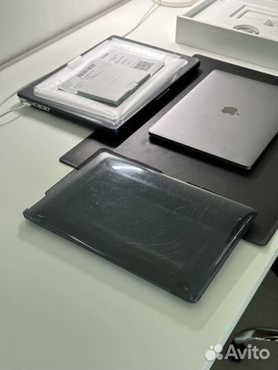 Apple MacBook Pro 13 2020