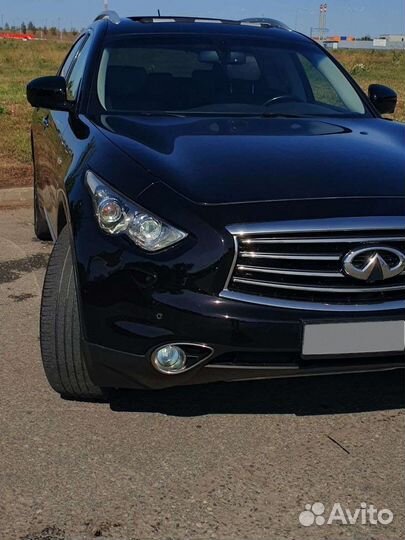 Infiniti FX37 3.7 AT, 2012, 130 000 км