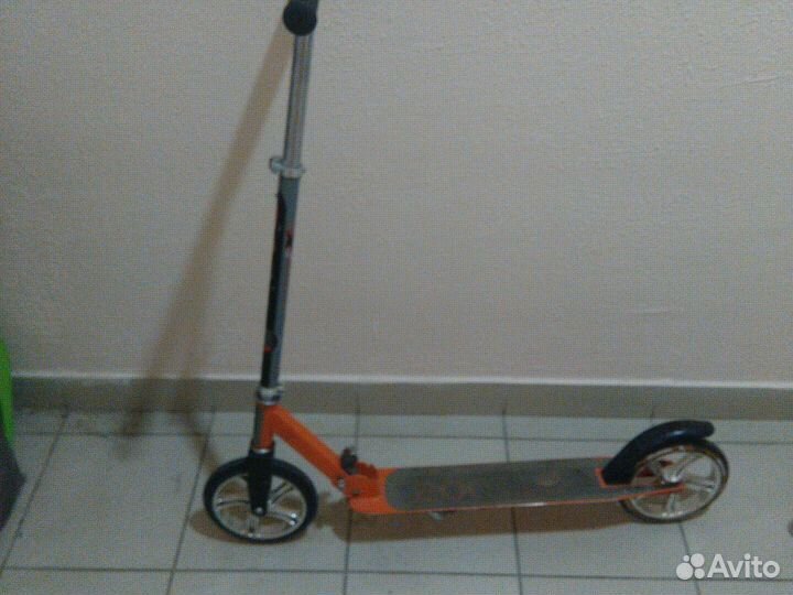 Самокат большими колесами