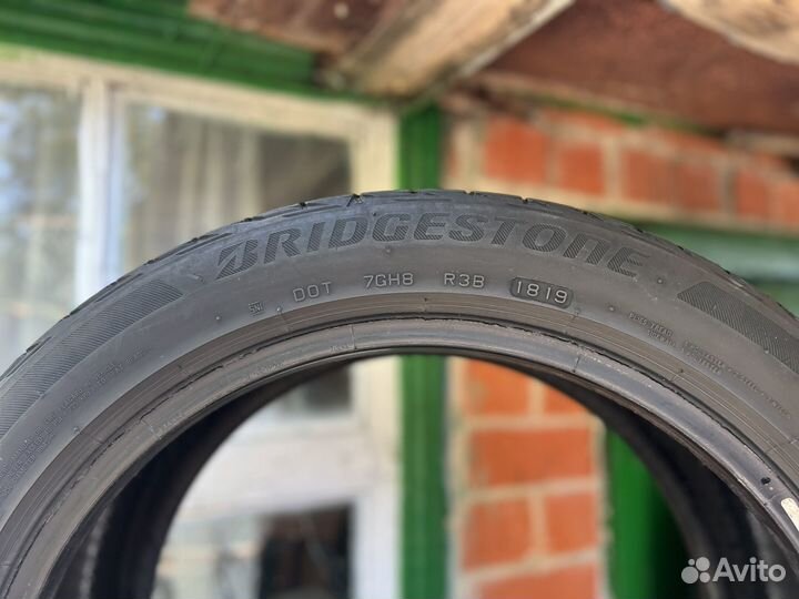 Bridgestone Turanza T001 225/45 R17