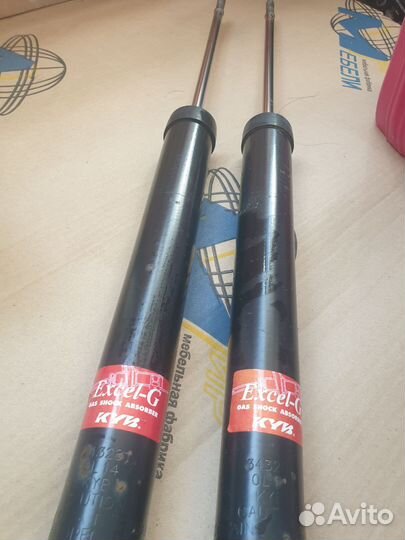 Амортизаторы задние VAG, стойки