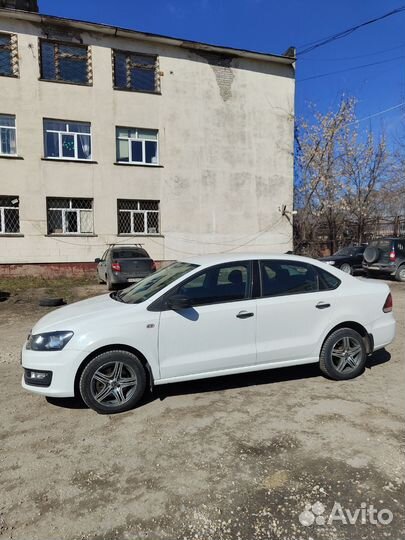 Volkswagen Polo 1.6 AT, 2018, 110 000 км