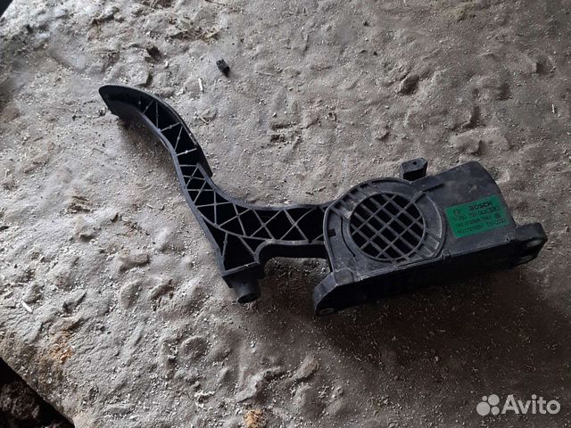 Педаль газа Skoda Fabia 6Q1721503F