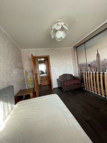 2-к. квартира, 49 м², 9/10 эт.