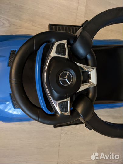 Машинка-каталка толокар Mercedes Benz