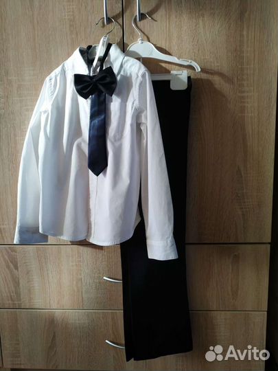 Рост 128 Белая рубашка, брюки и галстук