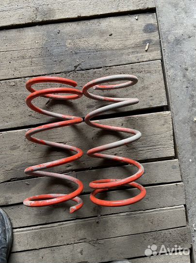 Пружины стойки