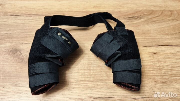 Фиксатор коленного сустава для собак