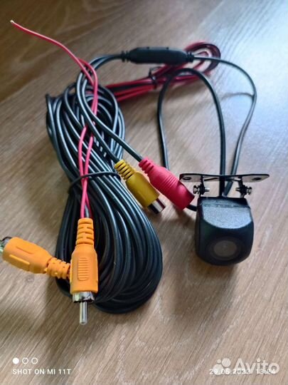 Камера заднего хода AHD