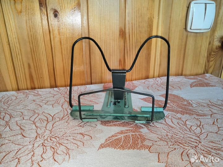 Подставка для книги