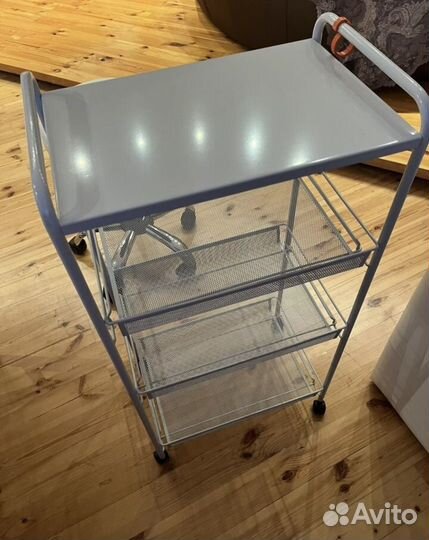 Косметологическая тележка этажёрка для процедур