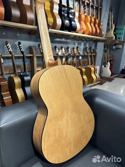 Yamaha C40M Классическая гитара