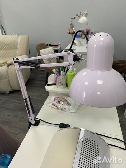 Лампа настольная на струбцине