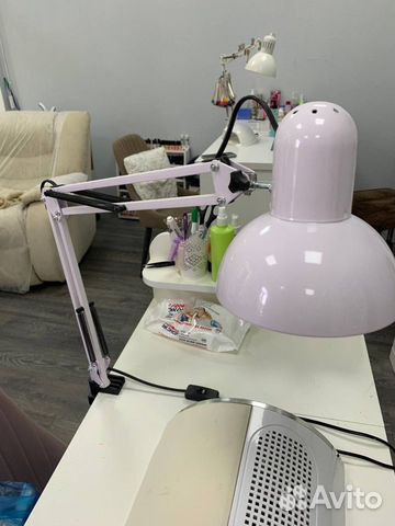 Лампа настольная на струбцине