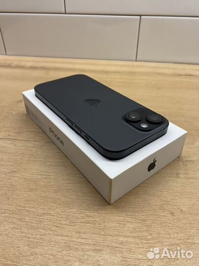 iPhone 15, 128 ГБ