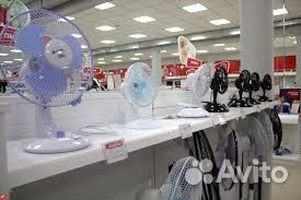 Работник торгового зала