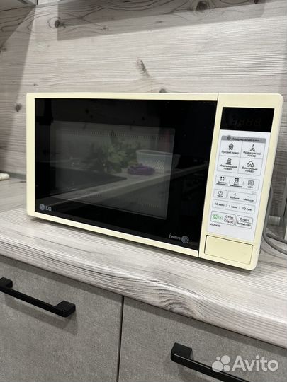 Микроволновая печь LG