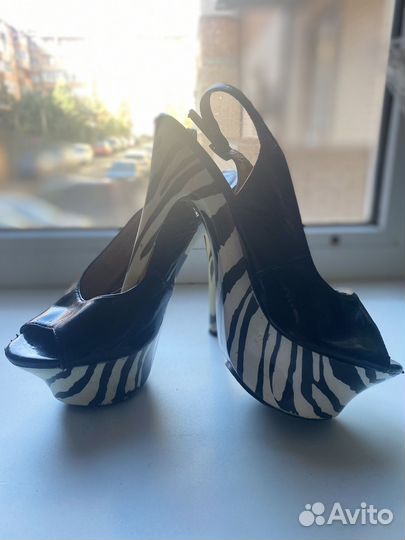 Босоножки жеские размер 35