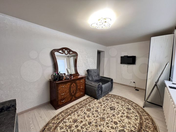 2-к. квартира, 43 м², 1/2 эт.