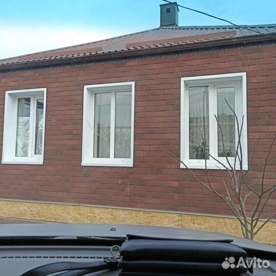 Кровельные работы ;