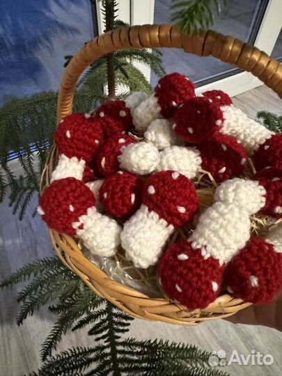 Мухоморы вязаные