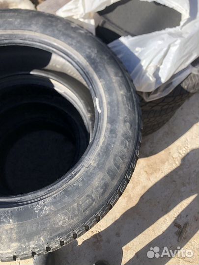 Bridgestone Ice Cruiser 5000 225/65 R17 102