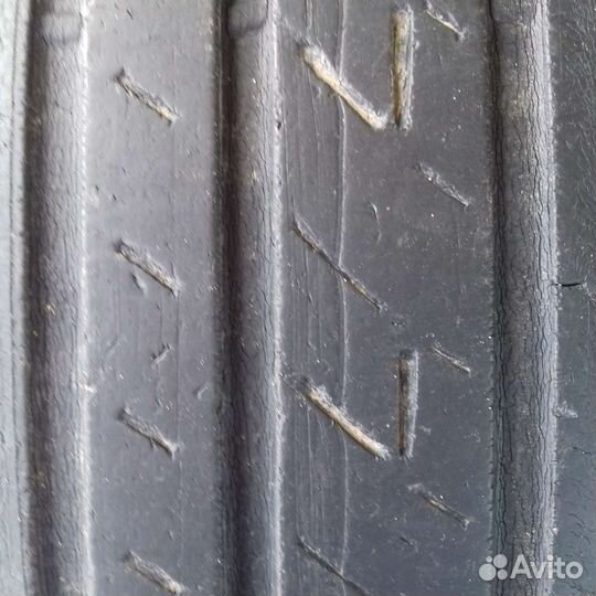 Bridgestone Ecopia EP200 205/60 R16 и 205/60 R16 92R