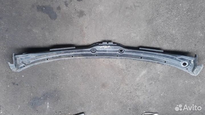 Решетка под лобовое стекло Bmw X5 E53 4.4 2001