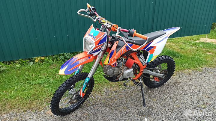 Питбайк Avantis 125 с электростартером