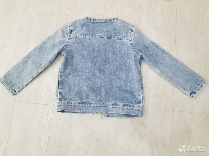 Джинсовая куртка 104
