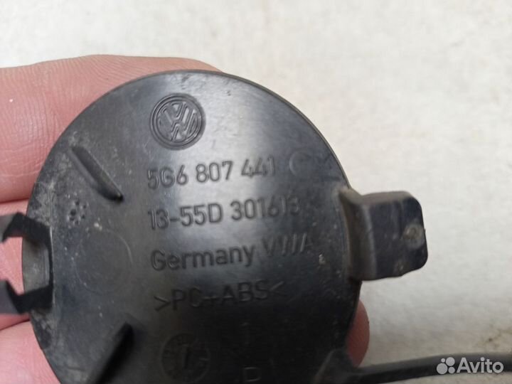 Лючок бампера Фольксваген