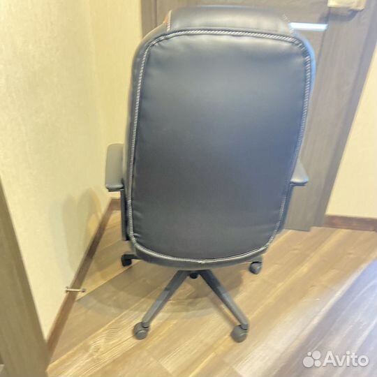 Кресло игровое zombie новое