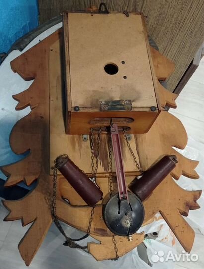 Часы Маяк, настенные с кукушкой, боем и гирями