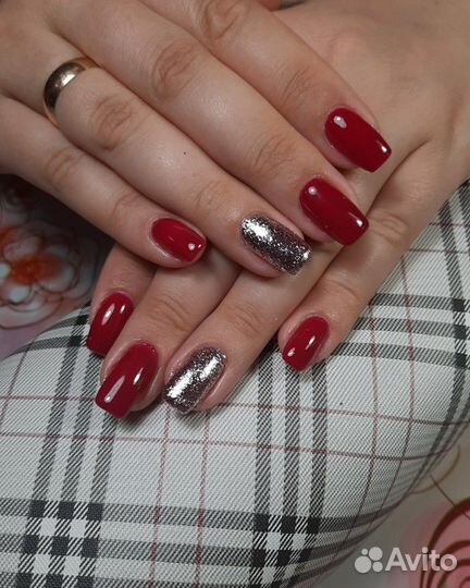 Маникюр и педикюр