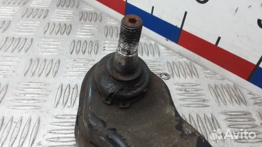 Рычаг передний нижний левый nissan primera P12 (AV