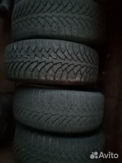 Nordman Nordman 4 215/55 R16 108
