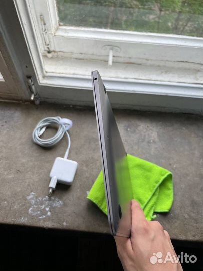 MacBook Air 2020 i5 8/512 Ростест