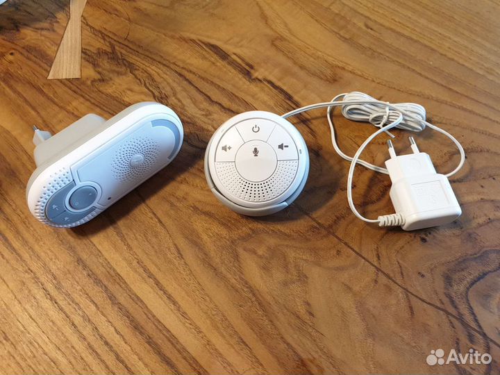 Радионяня Motorola MBP140