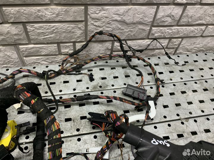 Skoda Superb Проводка (коса) салонная