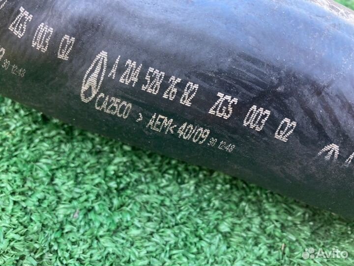 Патрубок интеркулера правый Mercedes-Benz E-Class