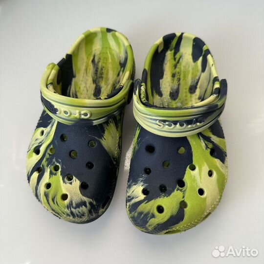Crocs c9