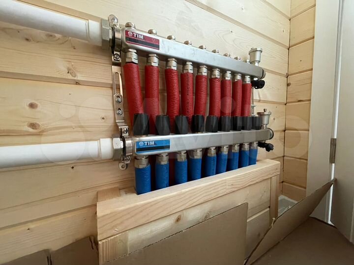 Дом 173 м² на участке 6 сот.