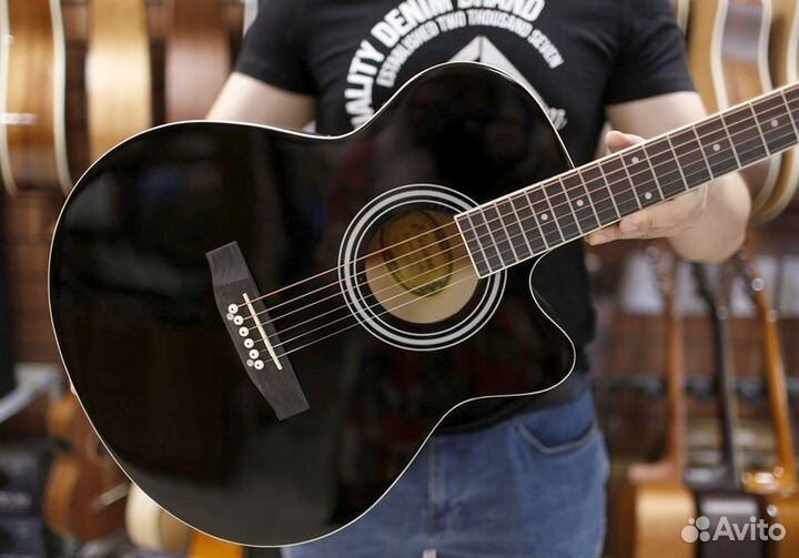 Гитара акустическая Elitaro